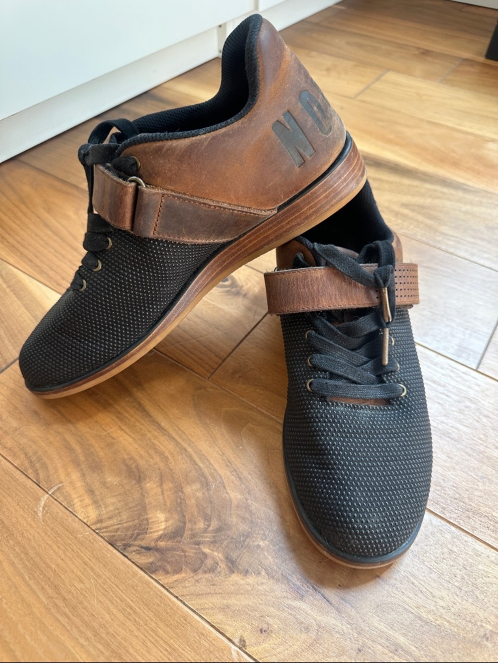 Nobull lifters  Black and Brown Casual Leather-Trim Sneakers